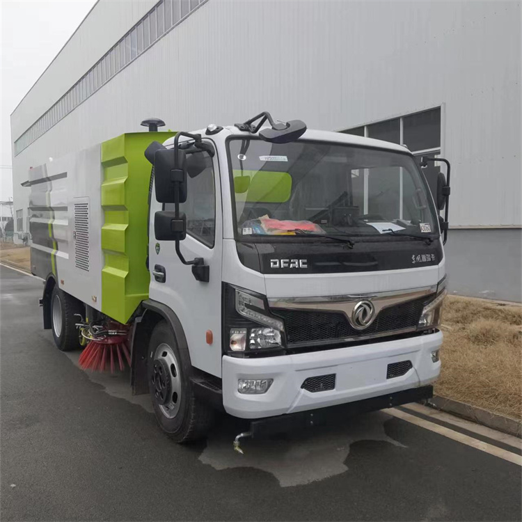 Dongfeng 9-cubic-meter Washing and Sweeping Vehicle: The Efficient Urban Cleaning Tool​