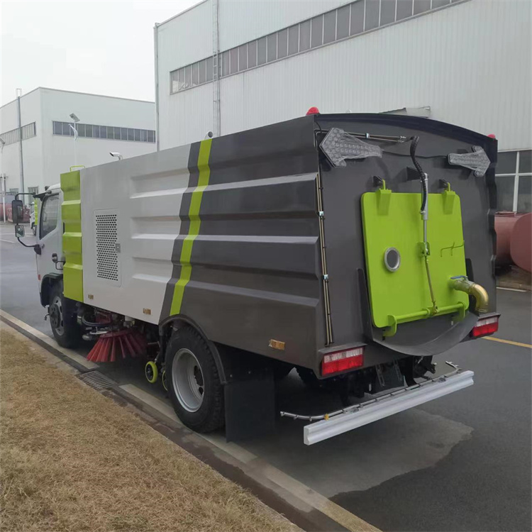 Dongfeng 9-cubic-meter Washing and Sweeping Vehicle left back