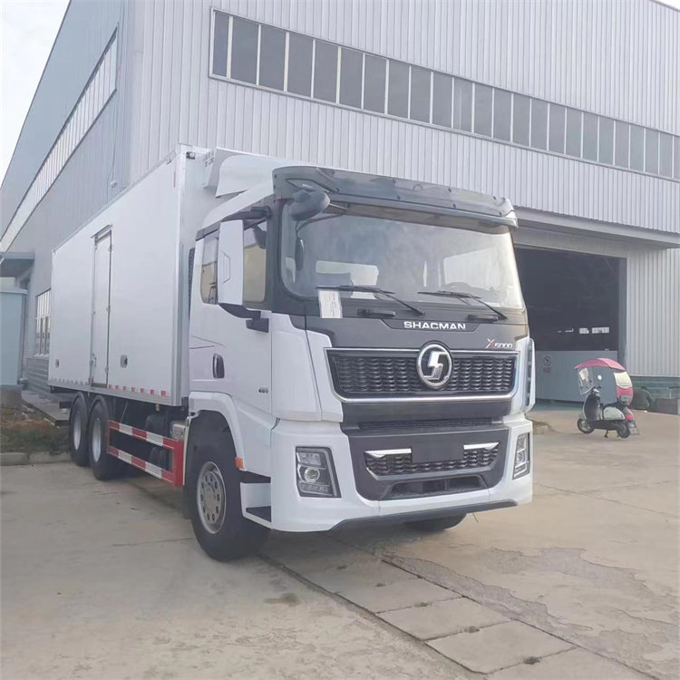 Shacman 6*4 Refrigerated Truck