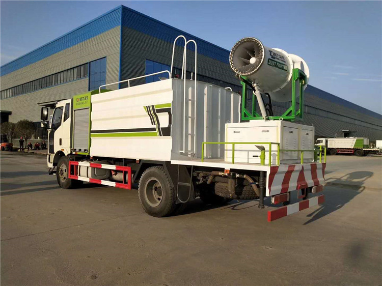 FAW 12m³ water truck with fog cannon