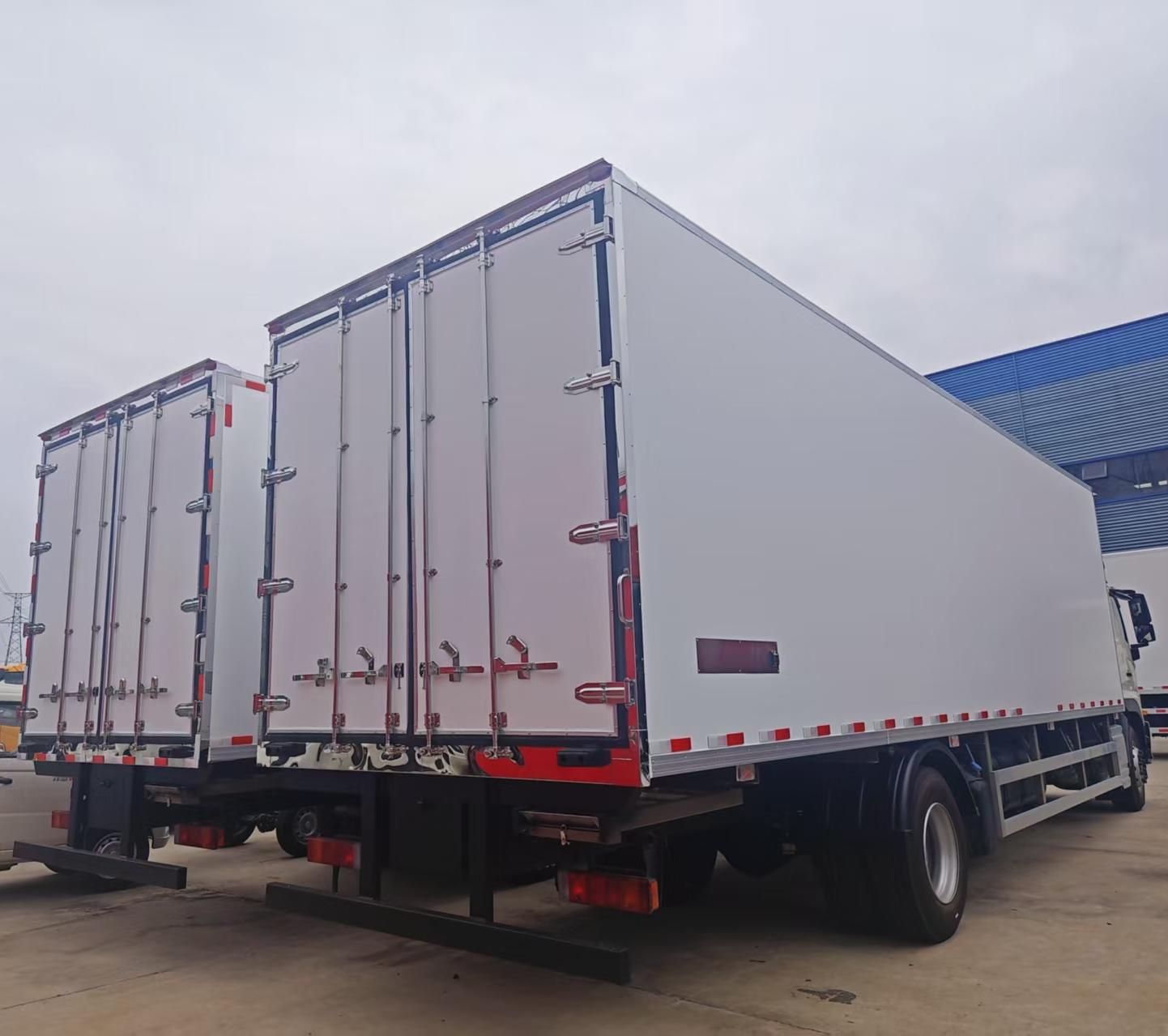 HINO-H700-freezer-truck-4
