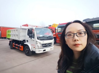 hook arm garbage truck testing before shipping ,better understanding how it work